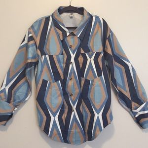 70s disco-inspired, wide collar button-up shirt